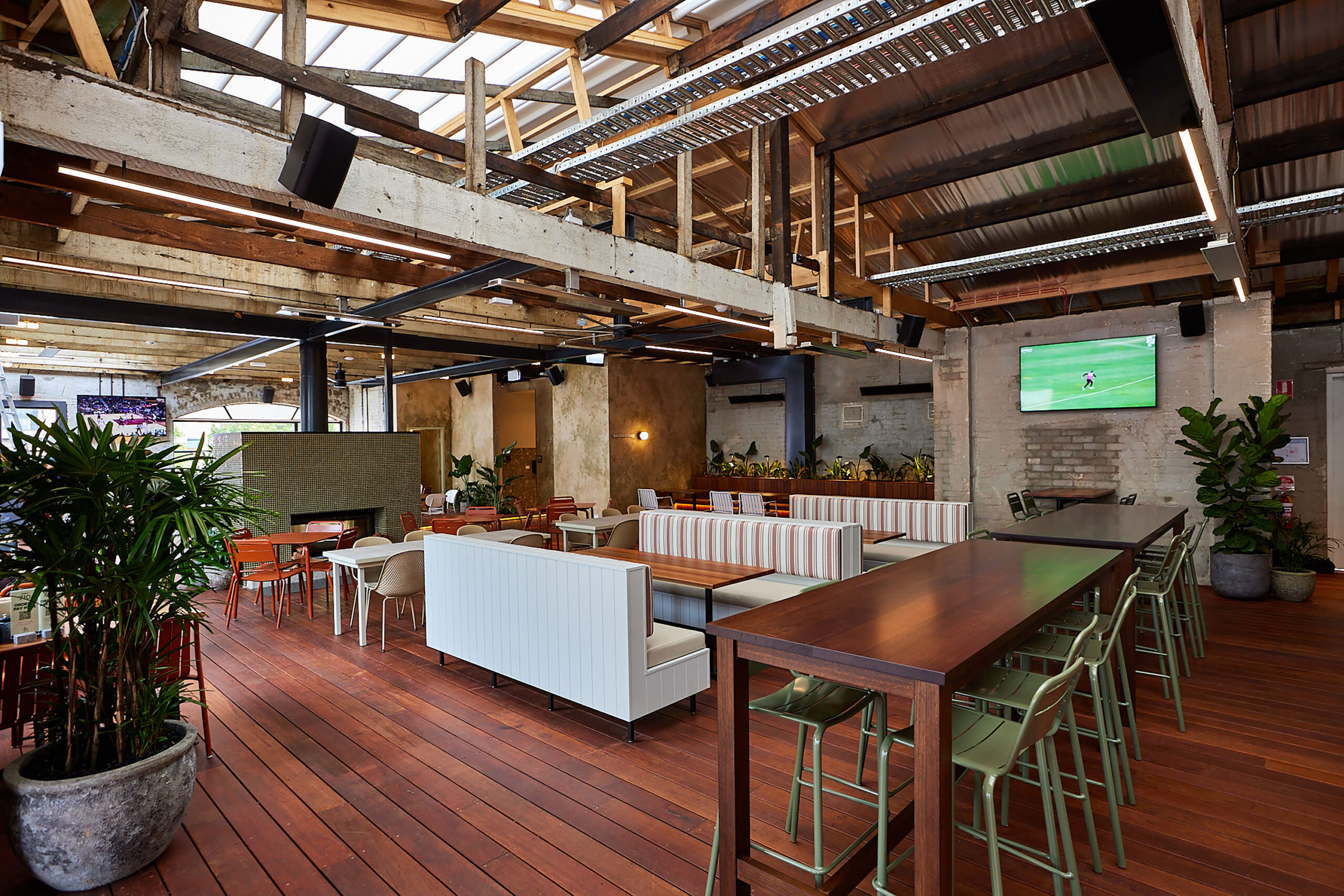 202310-auburn-hotel-mry-29