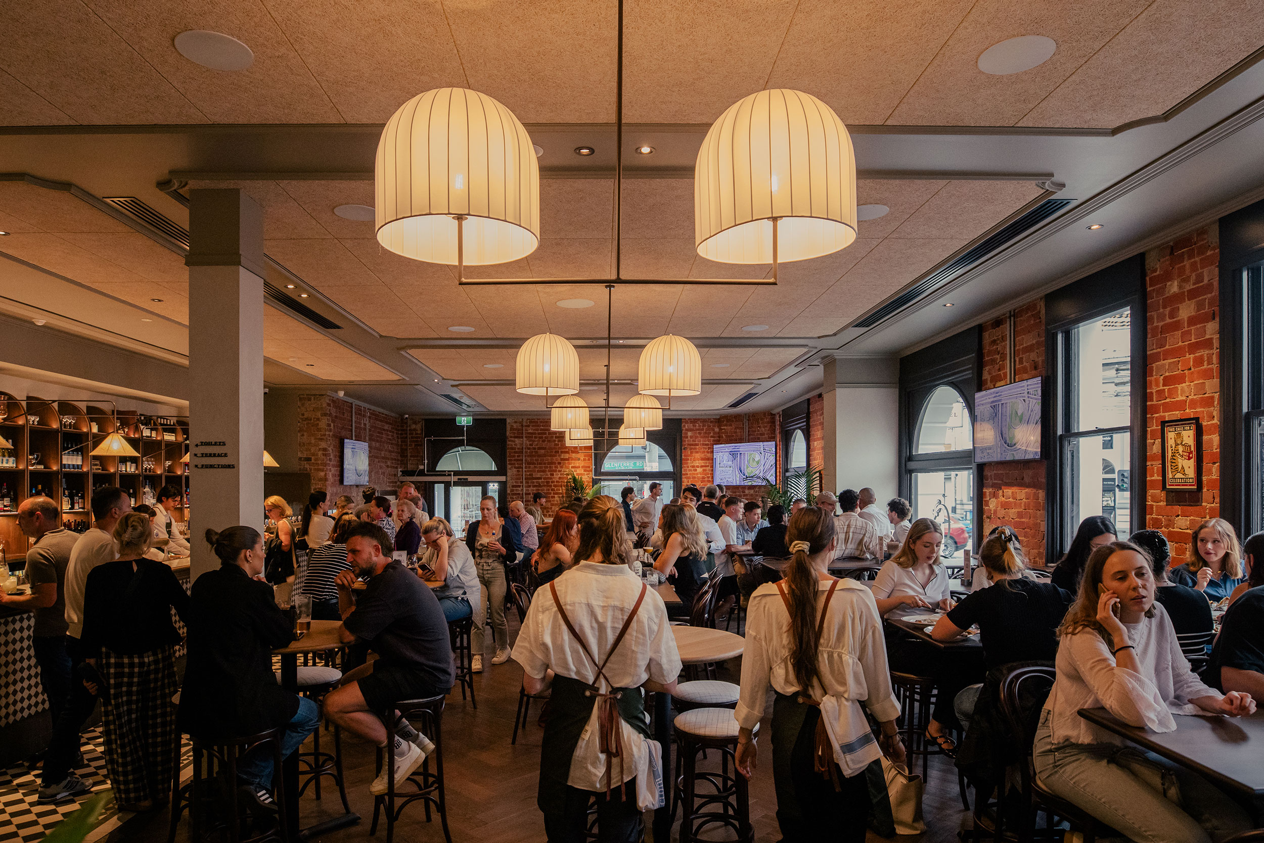 gardiner-hotel-zennieshia-zennieshia-butts-11