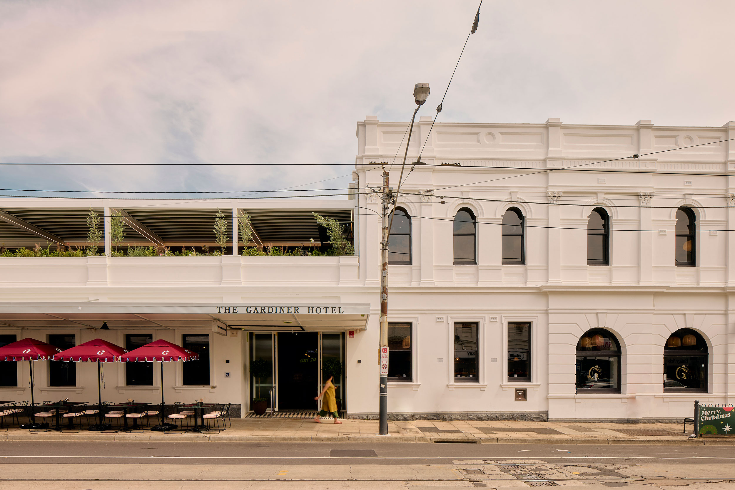 the-gardiner-hotel-26th-november-0394-griffin-simm-first-batch